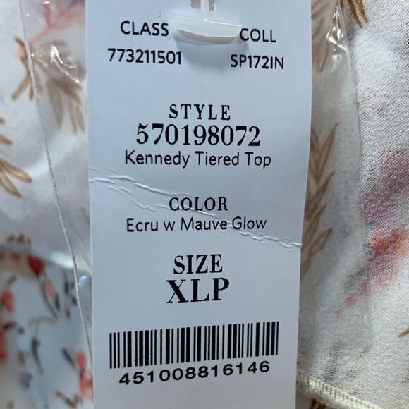 NWT WHBM Tiered Floral Top size XLP
STYLE: 570199560 - Picture 6 of 13